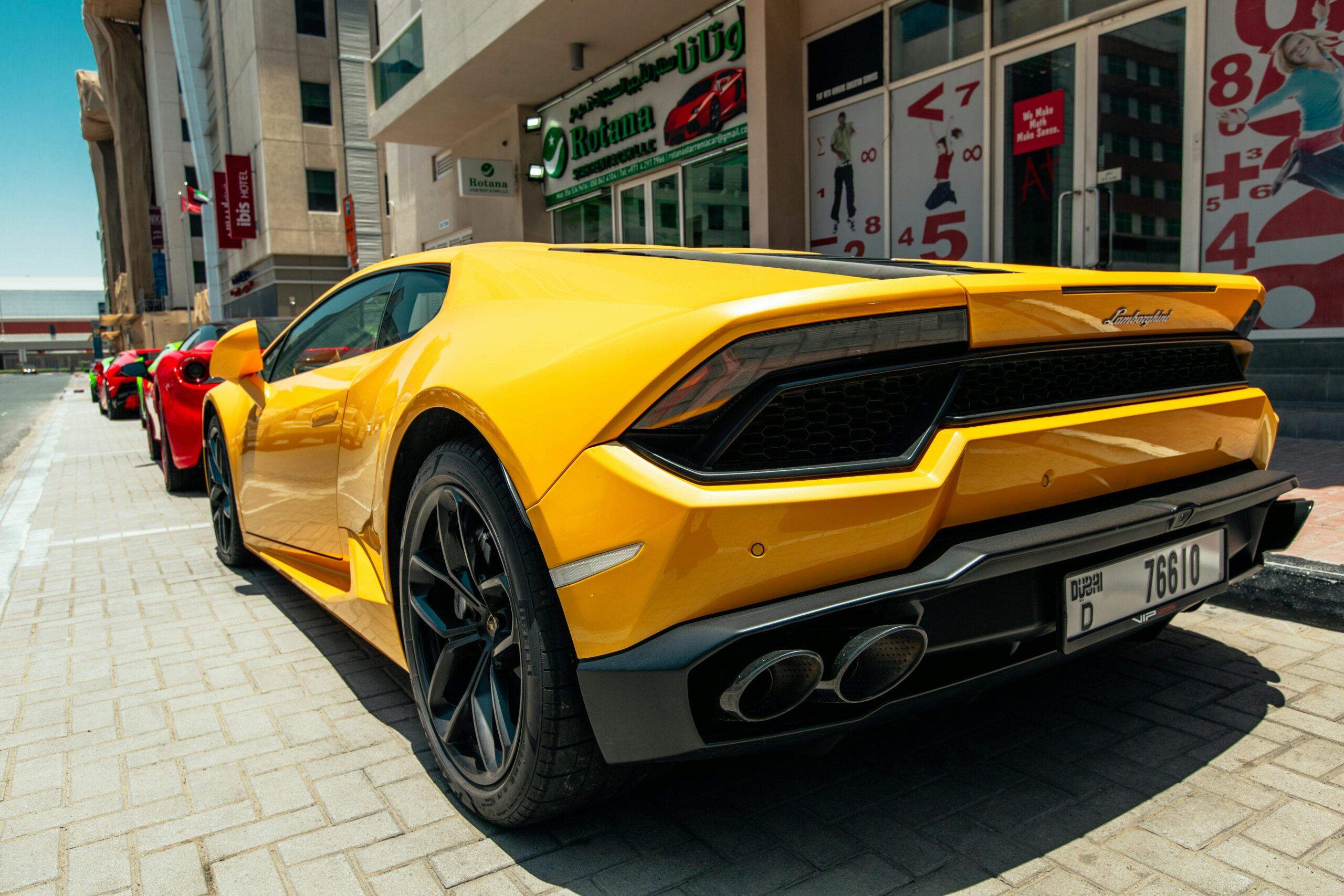 Discover Why Quick Lease Is Your Go-To Option for Budget-Friendly and High-End Vehicle Rentals in Dubai