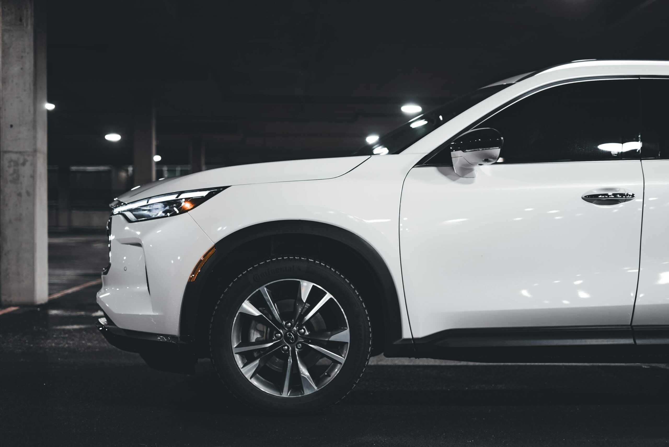 Leasing or Buying a Car: Which Is Going to Cost You Less?