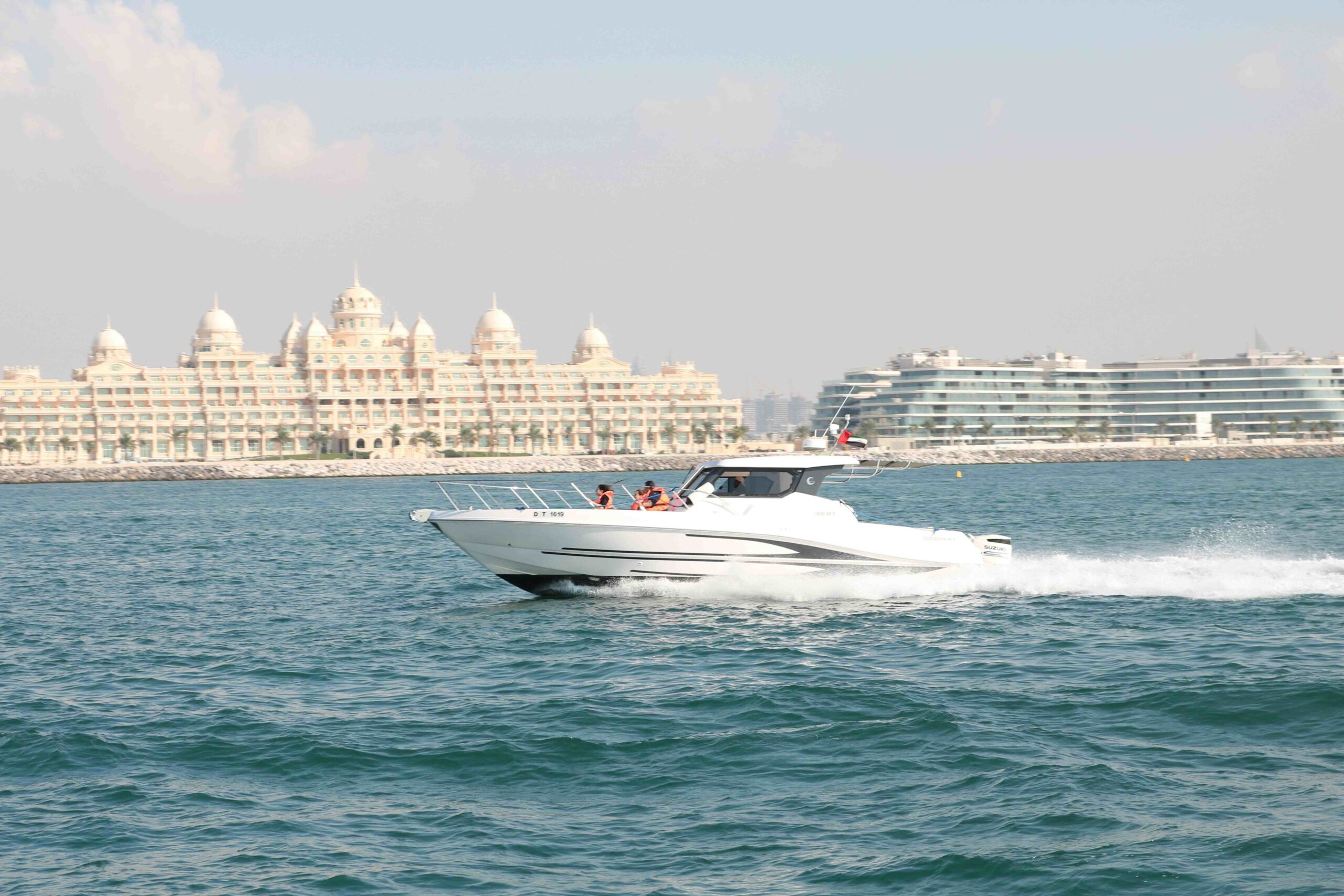 Plan the Perfect Surprise with Private Yacht Rental Dubai